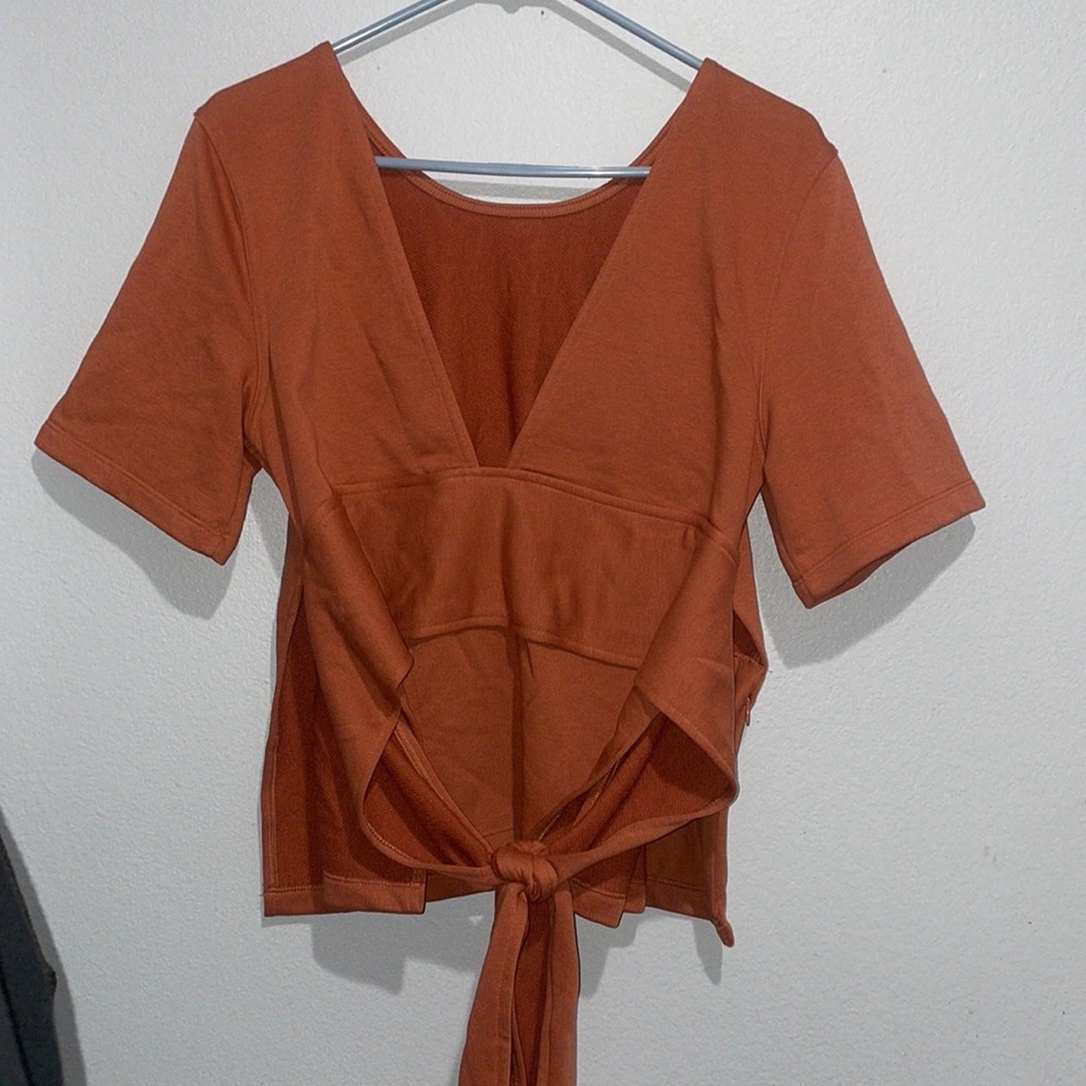 Nike Top - Picture 3 of 5